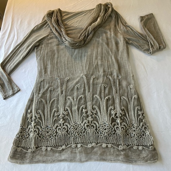 Soft Surroundings LG GrayTunic Top Silk Embroidered Rhinestones Fairy Romantic - Picture 7 of 11